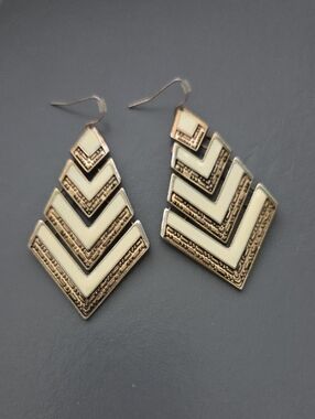 Vintage Cream Enamel and Brass-Tone Chain Linked Chevron Dangle Earrings